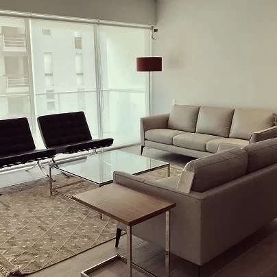 Imagen una sala diseñada completamente por Obliko